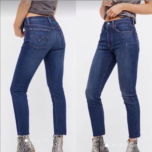 High waisted Levi’s Wedgie fit jeans